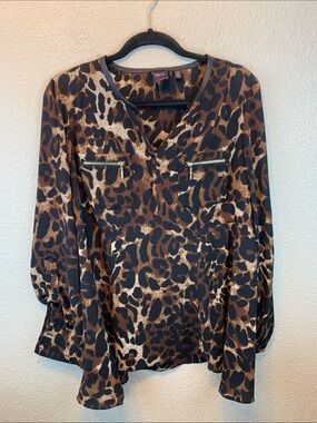 Rafaella cheetah print blouse sz L career business casual night out date night